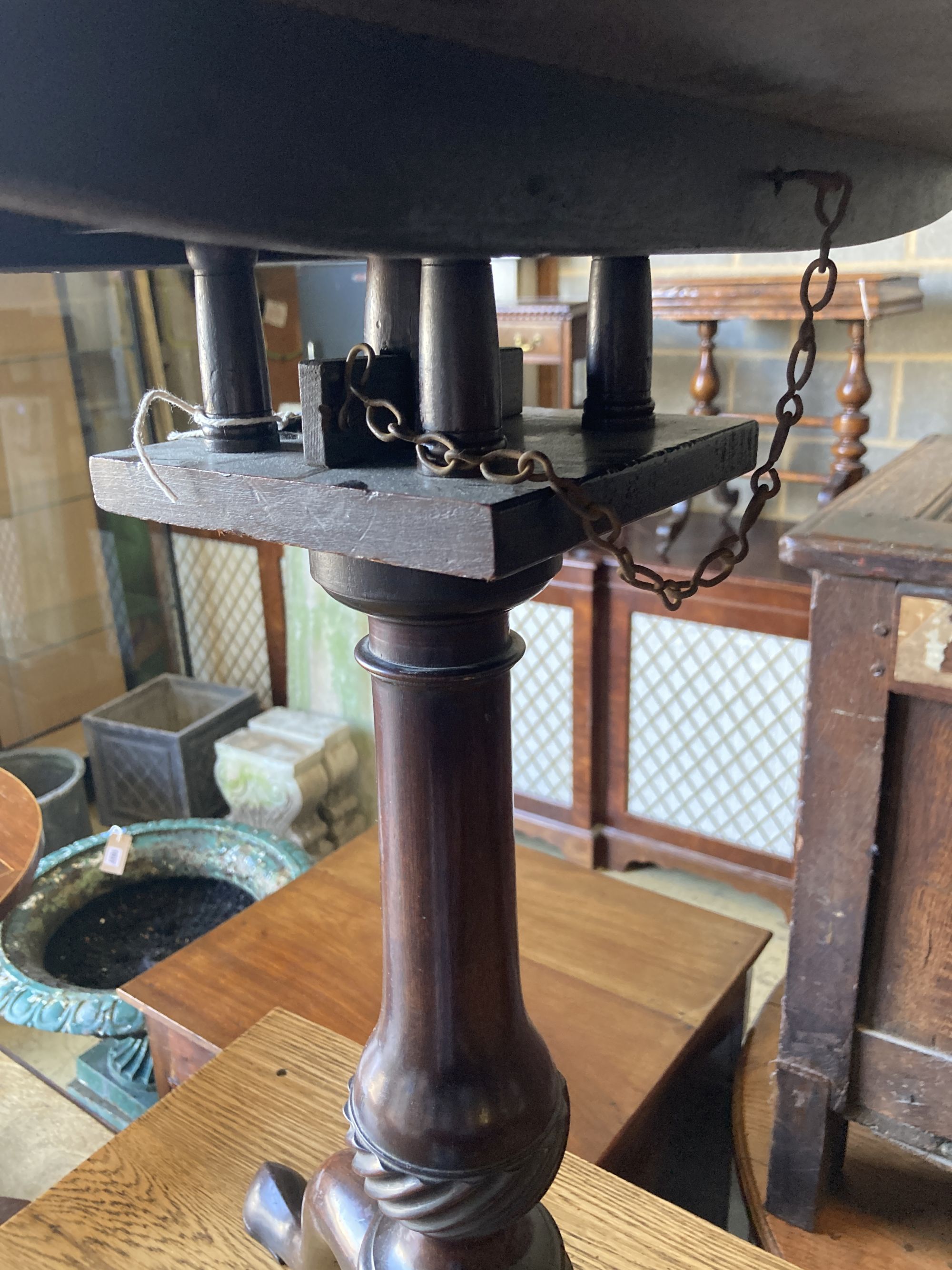 A George III mahogany birdcage tilt top tripod table, diameter 62cm, height 72cm